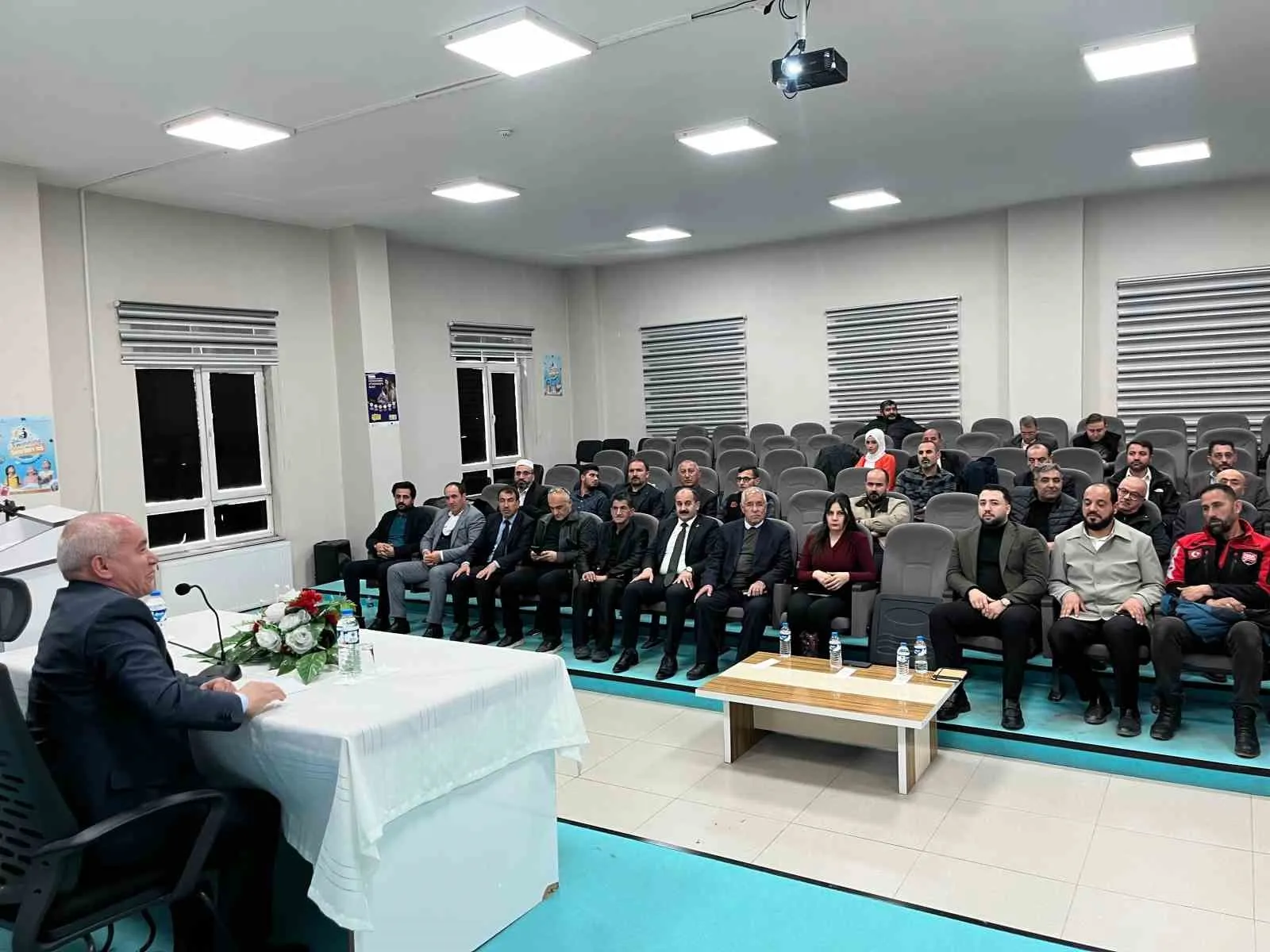 Ağrı’da derneklere proje eğitimi verildi