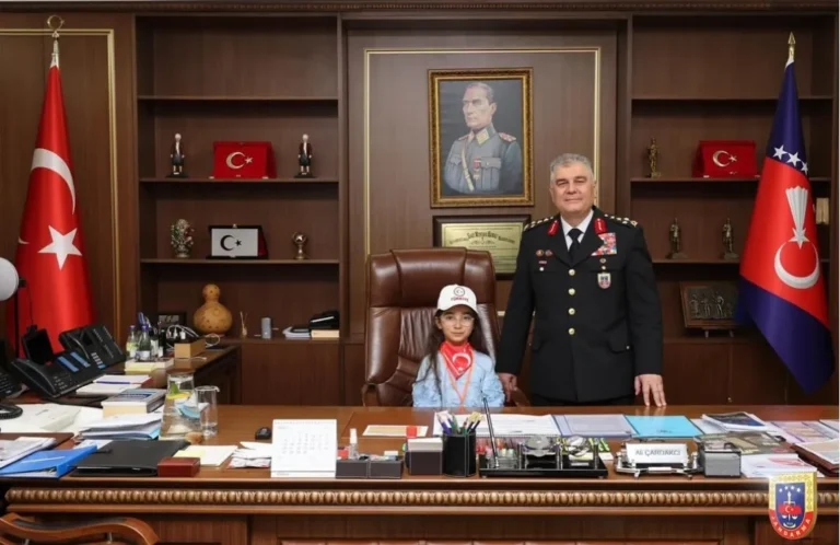 Diyadinli Minikler Ankara’da: Jandarma Komutanlığı Koltuğu Onlara Emanet!