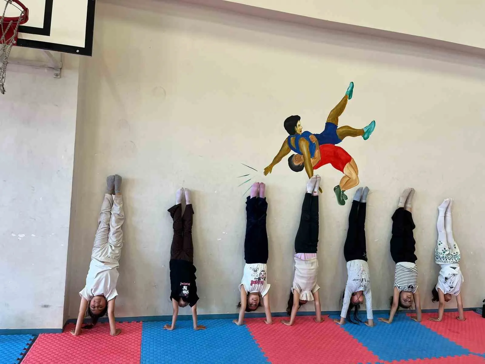 Patnos’ta GSB Yaz Okullarıyla Çocuklar Sahaya İndi!