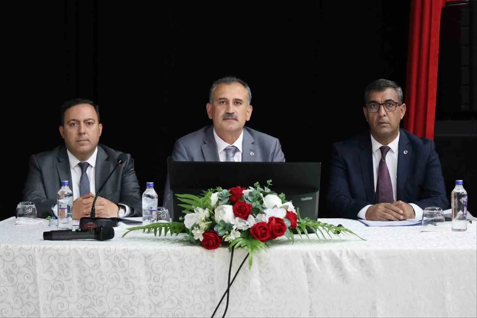 Ağrı’da Yatırım Zirvesi: Dev Kamu Projeleri Masada!