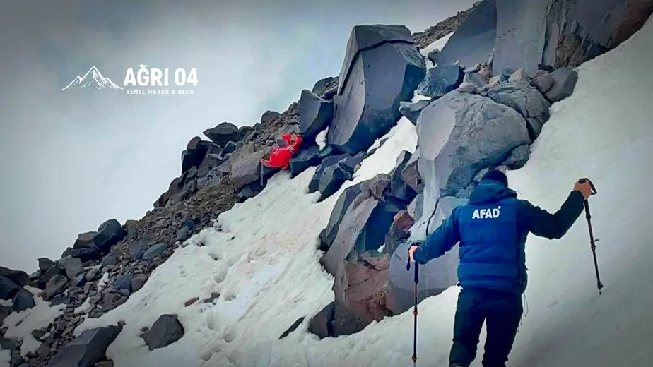 Ağrı Dağı’nda Günler Süren Operasyon: Cenaze İndirildi!