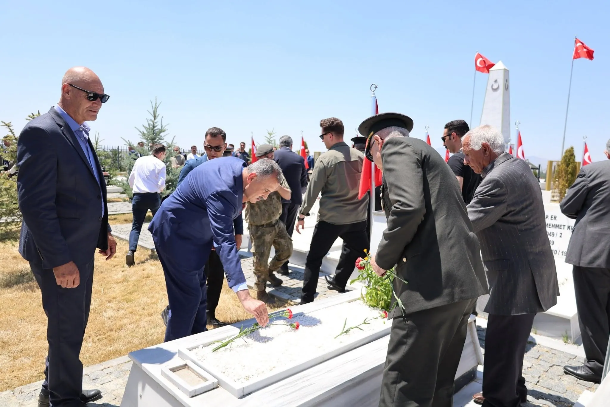 Ağrı’da 15 Temmuz’un 10. Yılı: Şehitler Dualarla Anıldı
