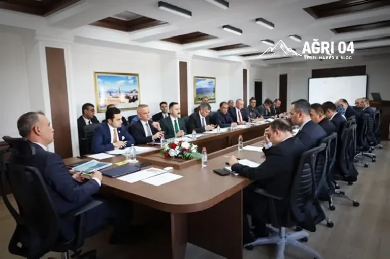 Ağrı’da Dev Zirve: Kentin Geleceği İçin Kararlar Alındı