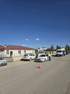Diyadin’de 2 bin 237 araç denetlendi