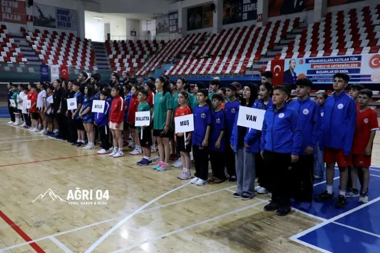Ağrı’da Spor Şöleni: 9 İlden Yüzlerce Sporcu Buluştu!