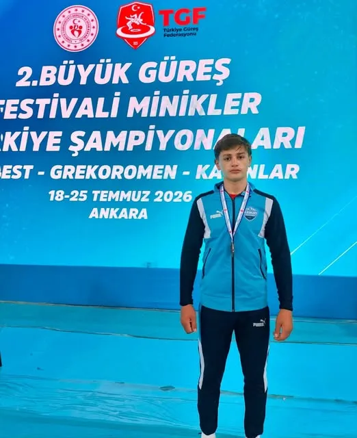 Ağrılı Miraç Türkiye üçüncüsü oldu