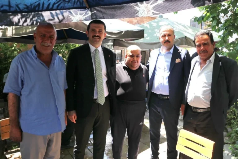Tutak’ta vatandaşlarla sıcak buluşma
