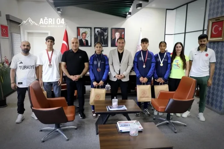 Başlık: Ağrı’nın Gurur Yılı: Genç Sporculardan Tarihi Madalya Yağmuru