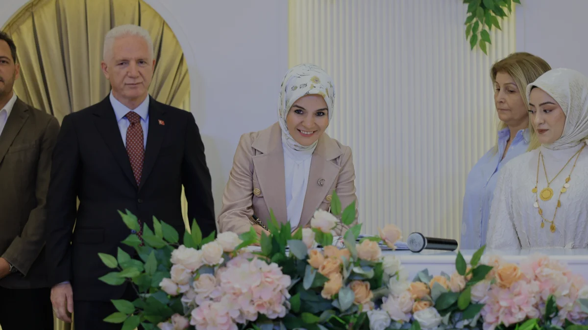 Aile ve Gençlik Fonu 100 Bininci Çifte Ulaştı