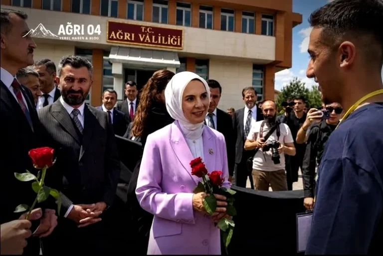 Bakan Göktaş Ağrı’da Müjdeyi Verdi: “Terörsüz Türkiye Güçlü Aile Demektir”