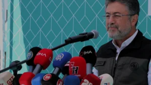 Bakan Yumaklı Açıkladı Son 3 Günde 218 Yangın Kontrol Altında
