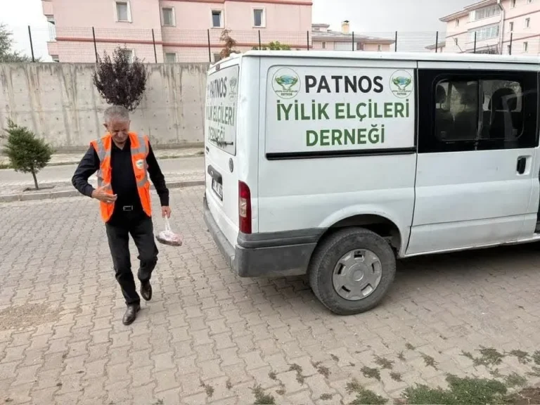 Patnos’ta Sessiz Çığlıklara Yanıt: İyilik Elçileri Kapı Kapı Geziyor