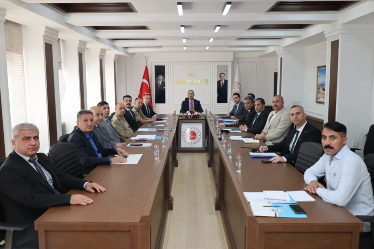 Ağrı’da Okul Güvenliği İçin Üst Düzey Zirve Yapıldı!