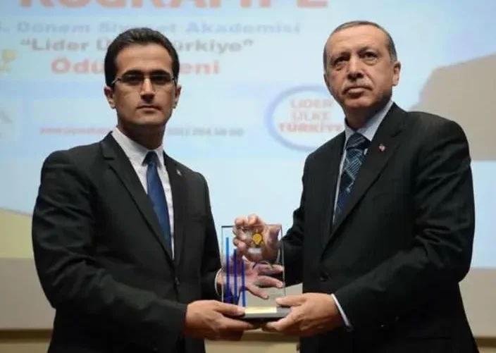 AK Parti Ağrı’da Flaş Gelişme: Sürpriz İstifa Kararı!