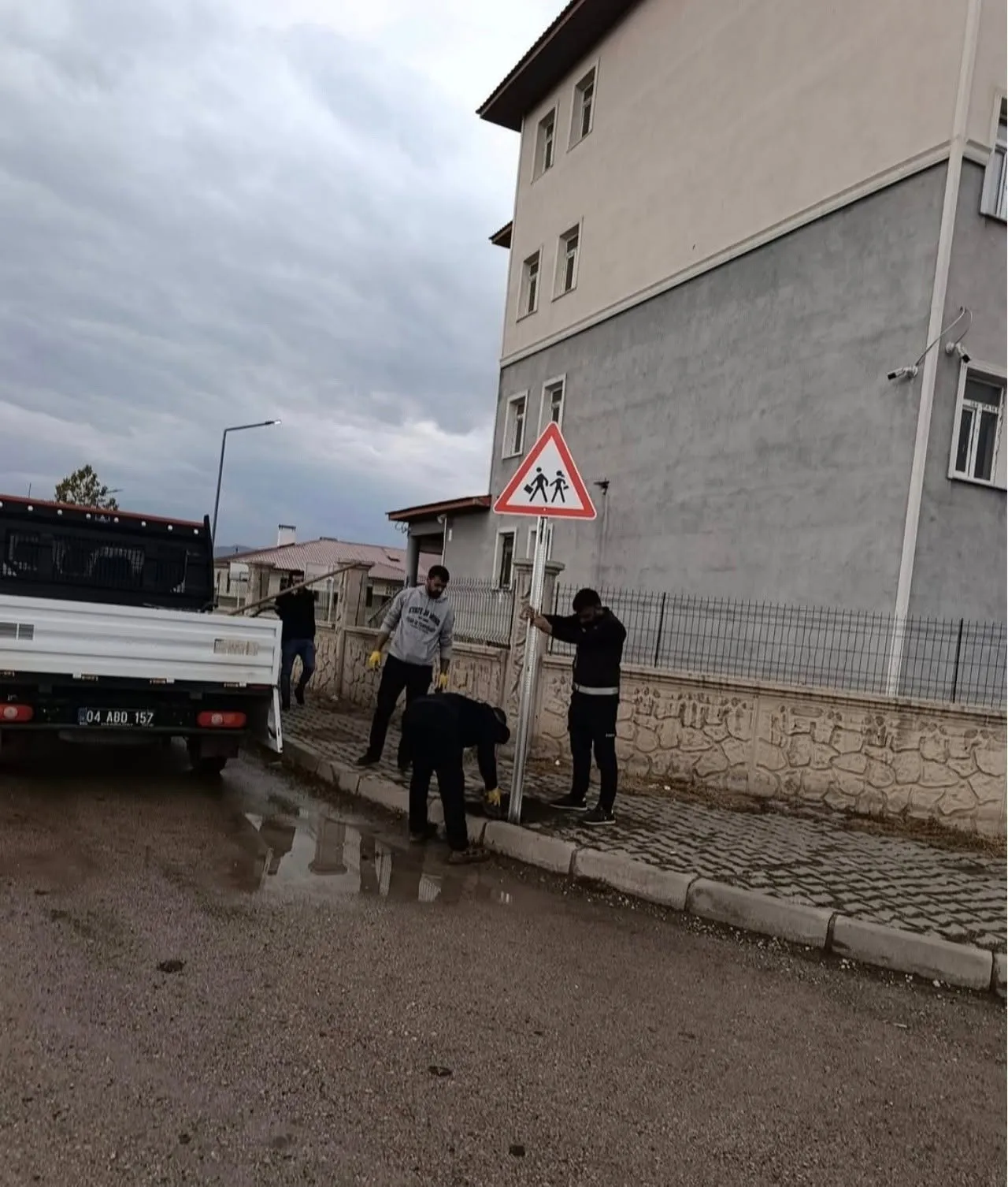 Doğubayazıt’ta Okul Önlerinde Çocuklar İçin Güvenli Adım!