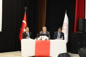 Ağrı’da Dev Zirve: Vali Bozkurt Büyümeyi Masaya Yatırdı