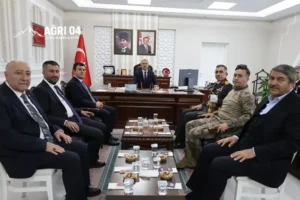 Vali Bozkurt Patnos’a Çıkarma Yaptı: Devlet ve Siyaset Ele Ele