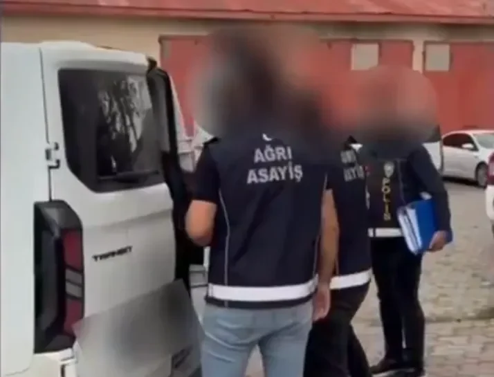 Ağrı’da 20 Yıl Hapis Cezası Bulunan Firari Şahıs Yakalandı